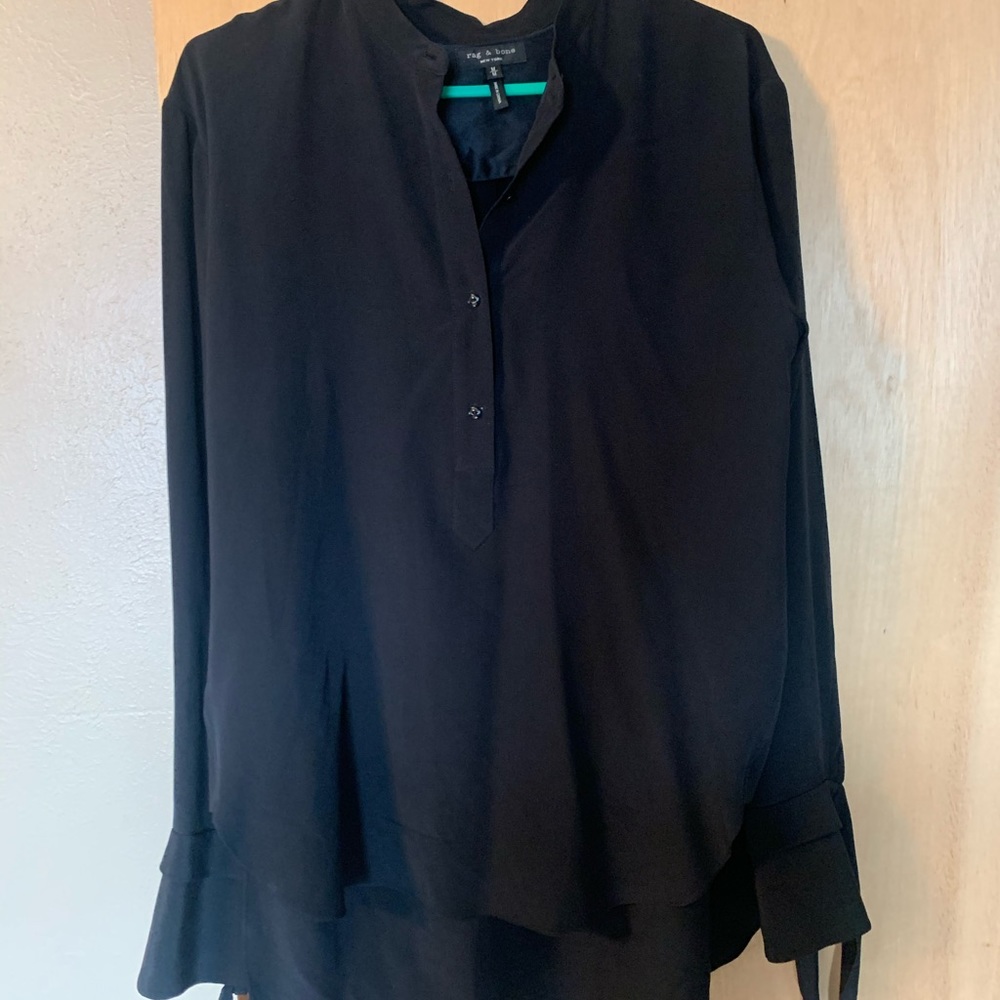 Long sleeve blouse